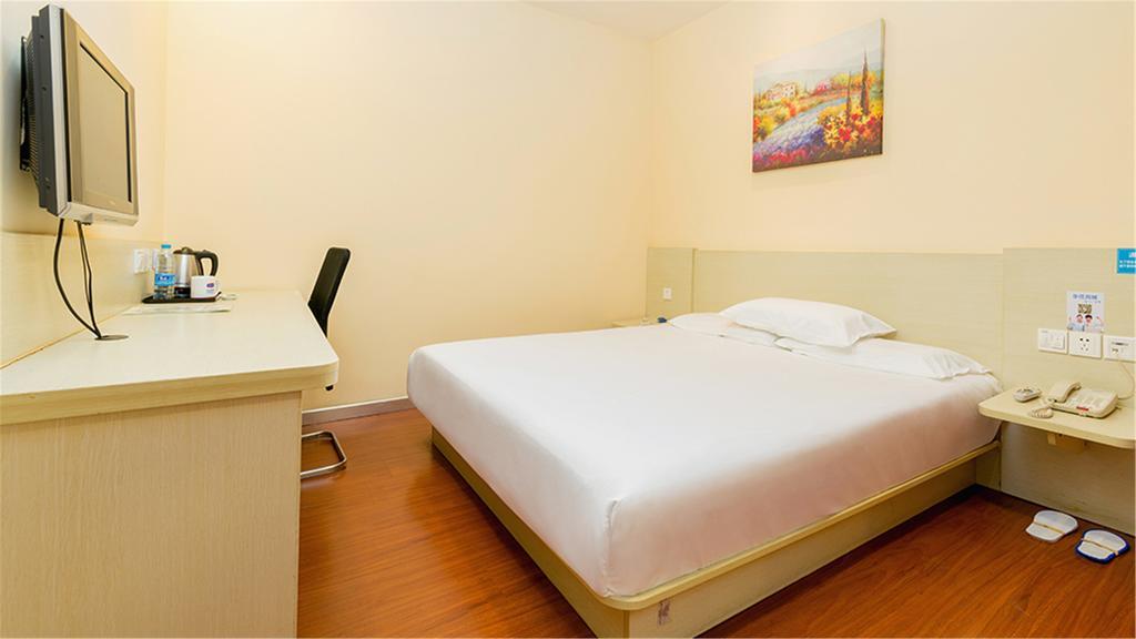 Hanting Hotel Ningbo Railway Station Exterior photo
